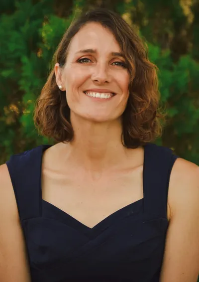 Hesta Holtzhausen, qualified Social Worker, Mbombela